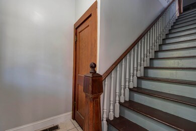 931 W Turner St, Springfield, MO 65803 - photo 6