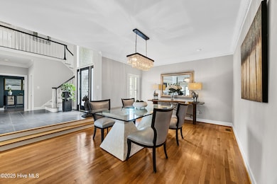 12_dining room