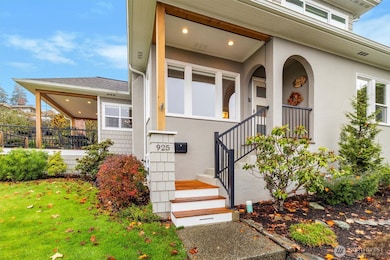 925 15th St, Bellingham, WA 98225 - photo 3