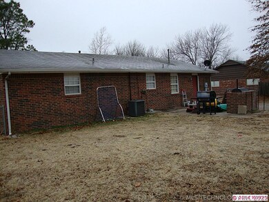 1005 W 5th St, Beggs, OK 74421 - photo 3
