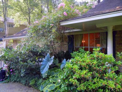 1723 1723 Kensington, Tyler, TX 75703 - photo 2