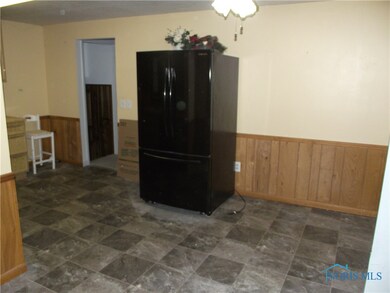 Eat In Kitchen