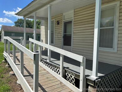311 N Broadway St, Stigler, OK 74462 - photo 2