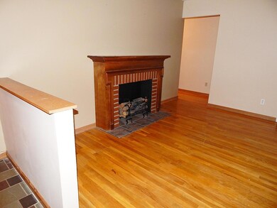 2878 Briggston Ave, Columbus, OH 43204 - photo 4