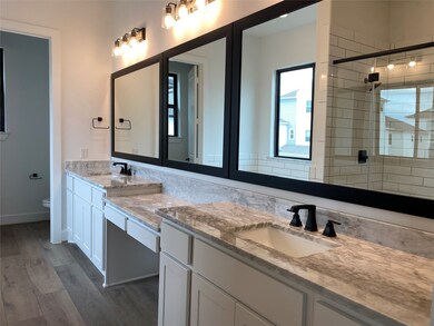 3245 Royal Oaks Dr, Houston, TX 77016 - photo 6