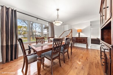 3802 Bobwhite Ln, Rolling Meadows, IL 60008 - photo 6