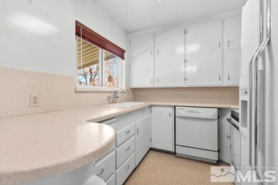 460 J St, Sparks, NV 89431 - photo 6