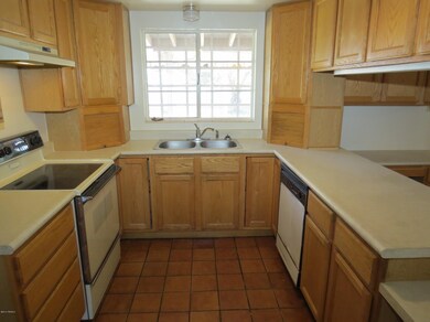 Great Kitchen!
