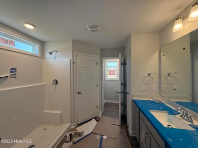 13 E Emily Gardens Dr, Selma, NC 27576 - photo 6