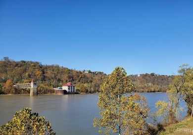 1 Sanctuary Place, Cincinnati, OH 45230 - photo 6