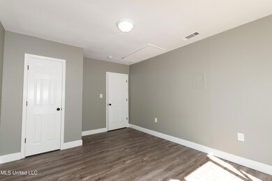 3233 Riverbend Rd, Moss Point, MS 39562 - photo 7