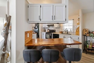 8229 Coed Ln, Sacramento, CA 95828 - photo 7