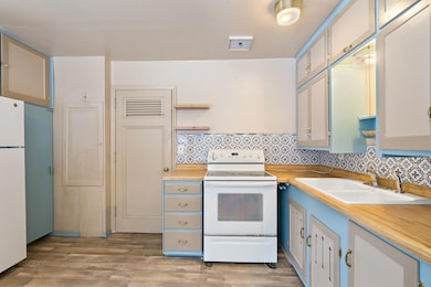 321 Myrtle St W, Stillwater, MN 55082 - photo 5