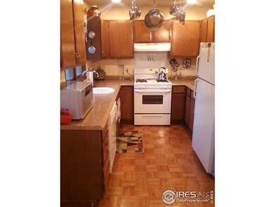 4 - kitchen