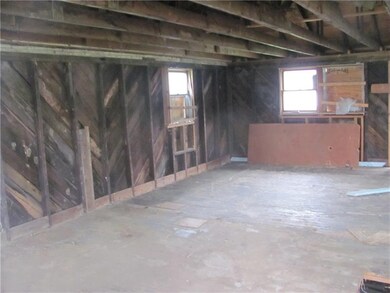 125 Pellegrene Dr, Homer City, PA 15748 - photo 4