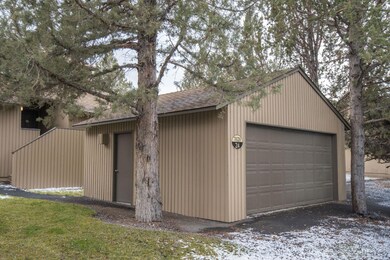 7020 Robin Ct, Redmond, OR 97756 - photo 6