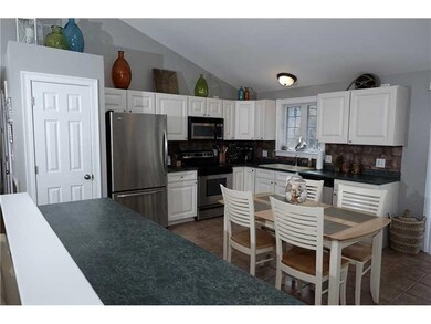 10R Garfield St, Saco, ME 04072 - photo 4