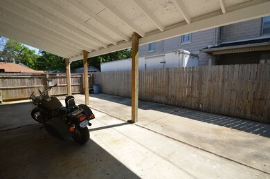 600 N Jackson St, Auburn, IN 46706 - photo 4