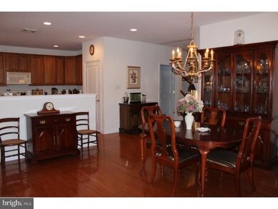 1007 Bordeaux Ln, Pennsburg, PA 18073 - photo 6