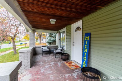 127 Frontenac (4 of 24)