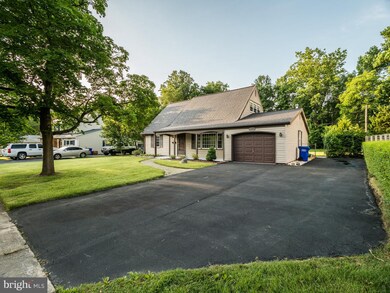 12003 Millstream Dr, Bowie, MD 20715 - photo 3