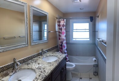 18815 Cedar Ave, Country Club Hills, IL 60478 - photo 7