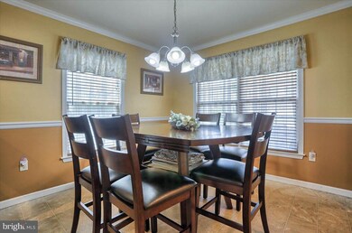 5975 Pinedale Ct unit L15, Harrisburg, PA 17111 - photo 5