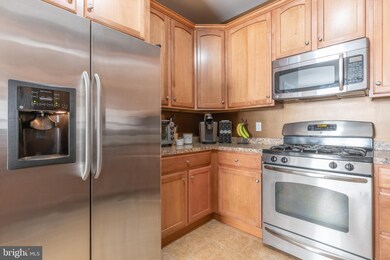 316 Raphael Ct unit 316, Williamstown, NJ 08094 - photo 5