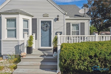 1046 Olson St, Toledo, OH 43612 - photo 3