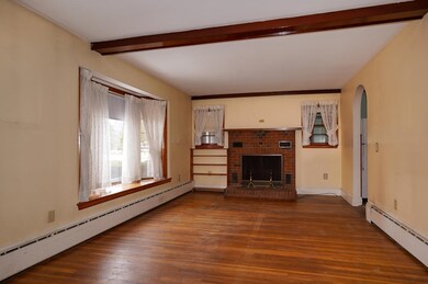 11 Warfield St unit 13, Hopedale, MA 01747 - photo 6
