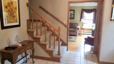 27 Westview Dr, Mansfield, MA 02048 - photo 2