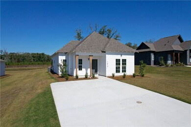 1013 Crossing Ct E, Valley, AL 36854 - photo 4