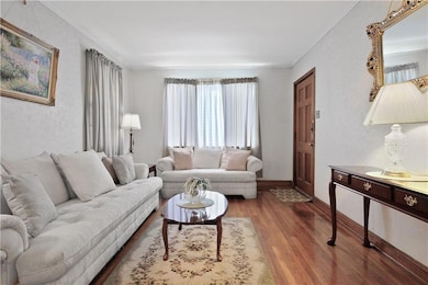 2727 Carondelet St, New Orleans, LA 70130 - photo 3