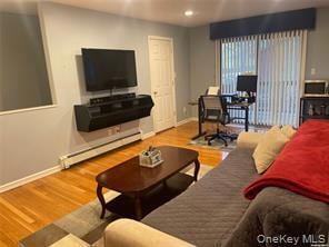 263 River Ave unit 6 Au, Patchogue, NY 11772 - photo 4