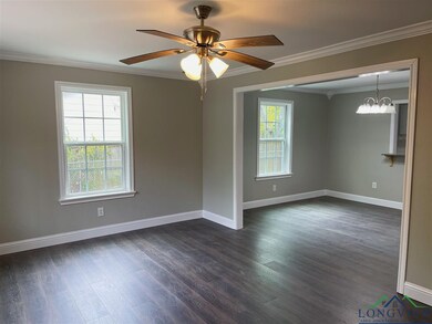 621 Layton St, Kilgore, TX 75662 - photo 2