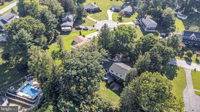 409 Fieldstone Ct, Fallston, MD 21047 - photo 3