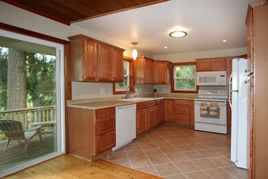 18146 Fennel Rd SE, Yelm, WA 98597 - photo 5