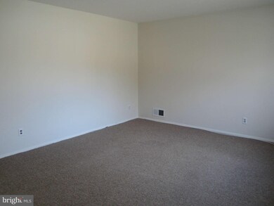 307 Glyndon Dr, Reisterstown, MD 21136 - photo 6