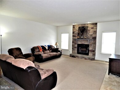 35369 Hawks Nest Ct, Locust Grove, VA 22508 - photo 3