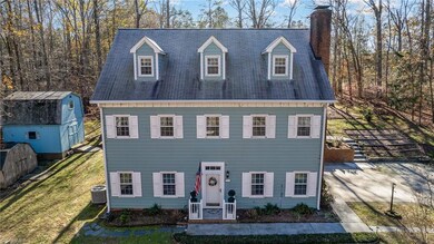 3007 Younts Ln, Greensboro, NC 27406 - photo 2