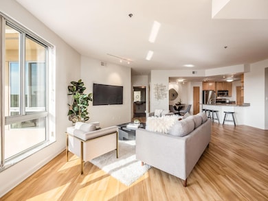 196 S Grant Ave unit 607, Columbus, OH 43215 - photo 5