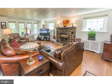 347 Strathmore Rd, Havertown, PA 19083 - photo 3