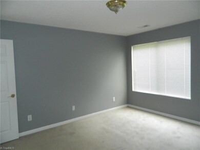 819 Belmont Dr unit 1A, High Point, NC 27263 - photo 6