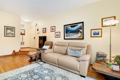 1537 Commodore Ct unit 3, Schaumburg, IL 60193 - photo 4