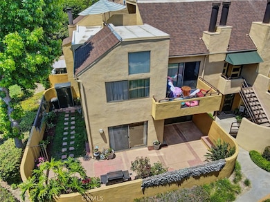 25712 Le Parc unit 7, Lake Forest, CA 92630 - photo 3