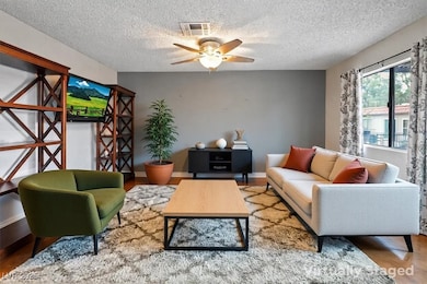 1853 Mimosa Ct unit D, Henderson, NV 89014 - photo 3