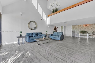 230 Lakeview Dr unit 206, Weston, FL 33326 - photo 3