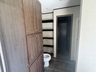 7929 Baltzell Dr, Spring, TX 77389 - photo 4