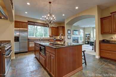 Stunning gourmet kitchen