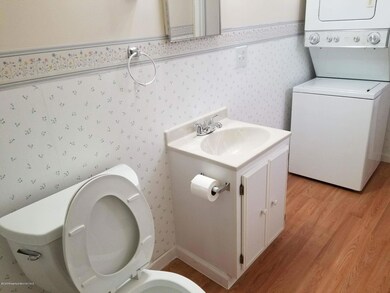 8 Hillcrest Dr, Olyphant, PA 18447 - photo 7